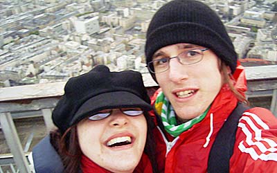 Ausflug zum Tour Montparnasse um Paris bei Nacht und von oben zu sehen.